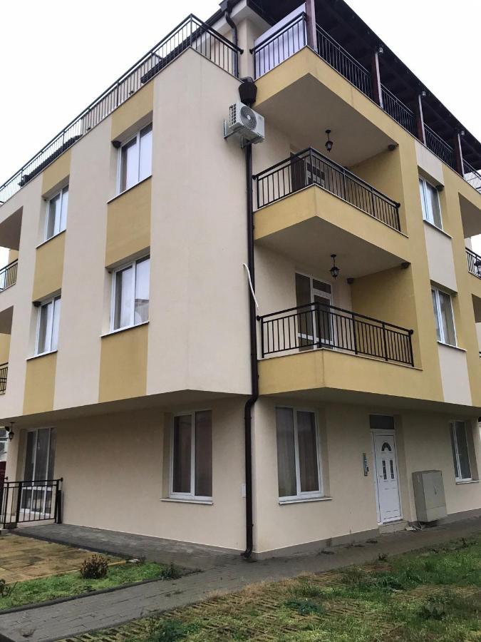 Апартамент Ели Obzor Esterno foto